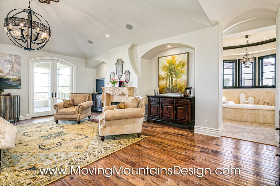 Master bedroom home staging in Valencia