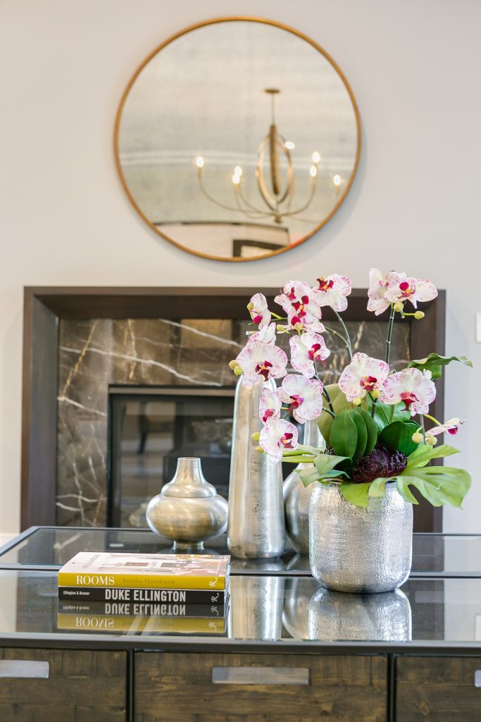 detail luxury home staging