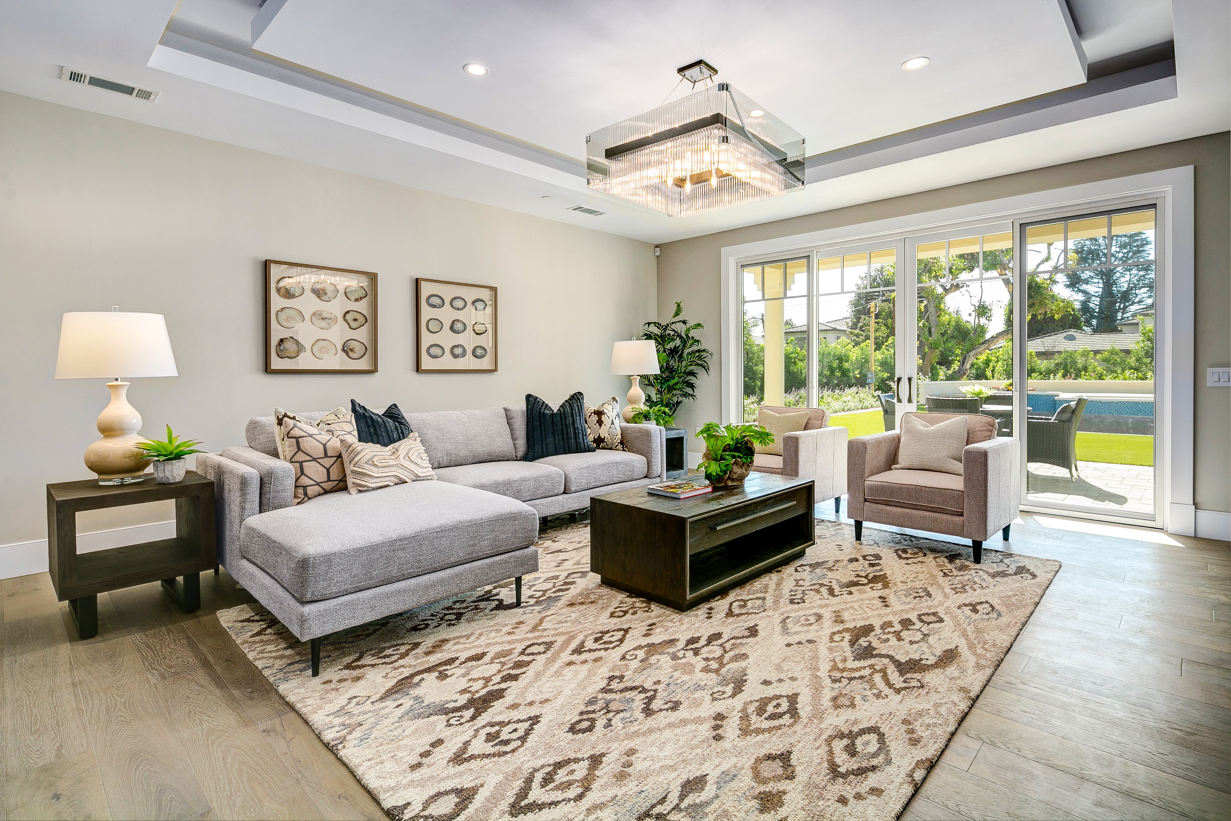 Arcadia home staging family room