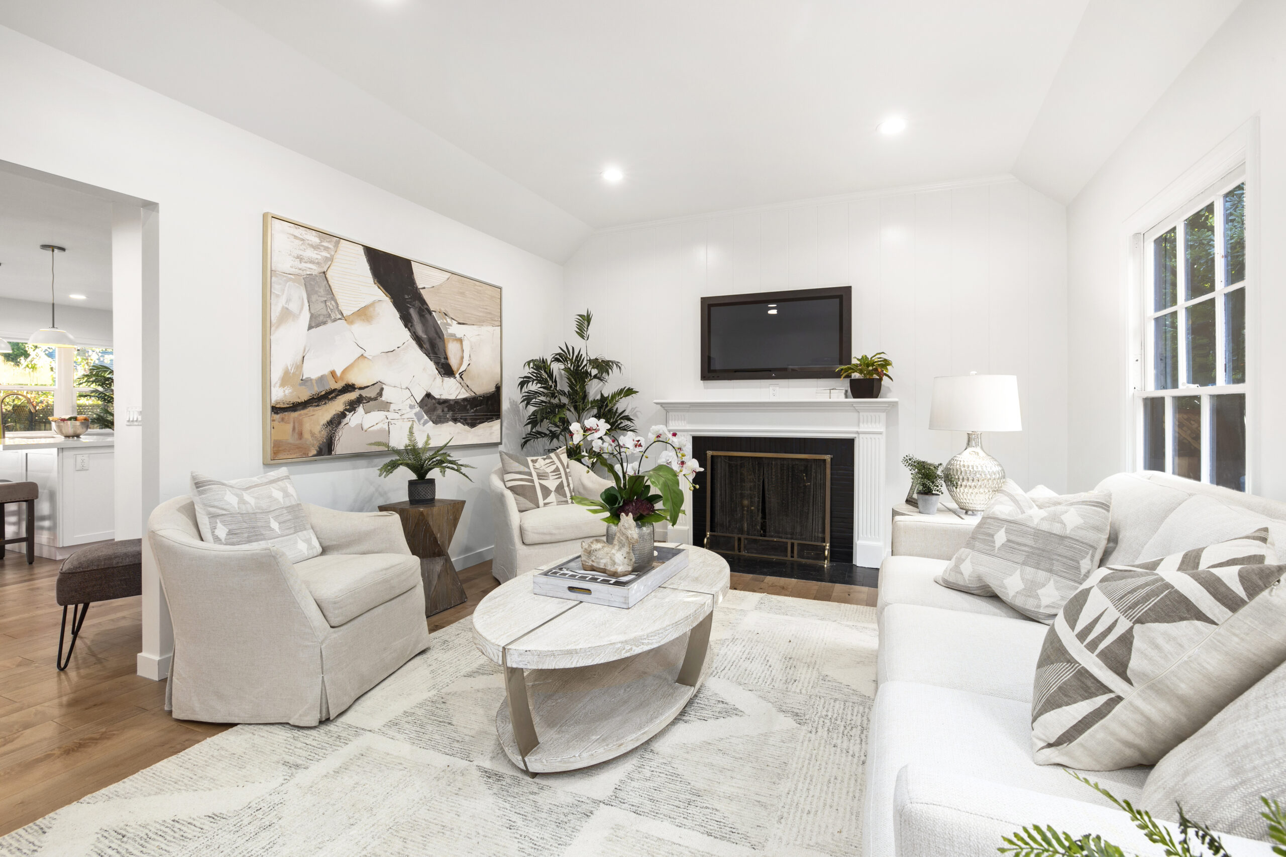 Pasadena home staging living room